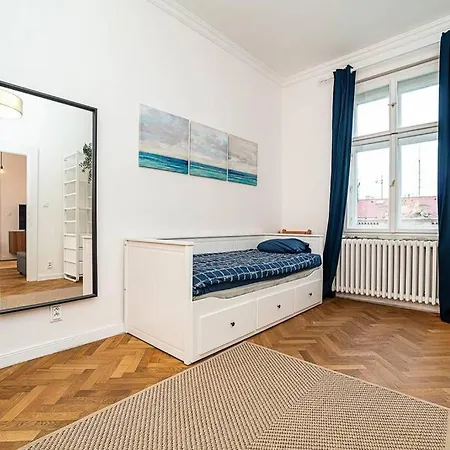 Elegant, Modern, 2-Bed Flat By Museum Of Prague Apartment Exterior photo