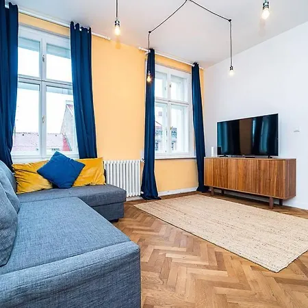 Elegant, Modern, 2-Bed Flat By Museum Of Prague Apartment Exterior photo