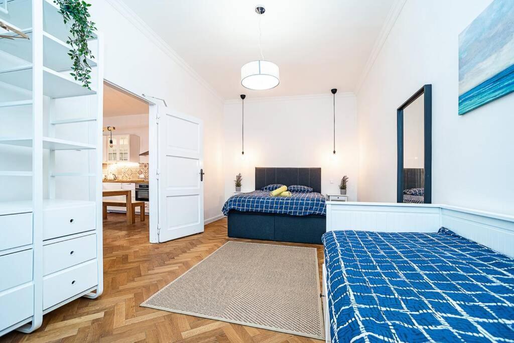 Elegant, Modern, 2-bed Flat By Museum Of Apartment *